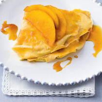 Flambierte Mango-Zitronen-Crêpes