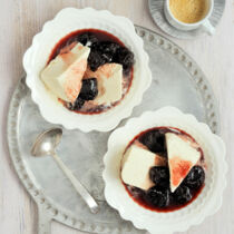 Zimtparfait mit Kompott