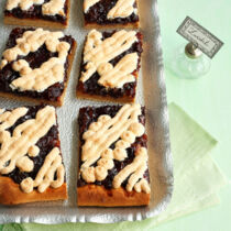 Süßer Zwiebelkuchen mit Cranberrys Süßer Zwiebelkuchen mit Cranberrys