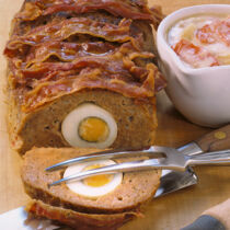 Gefüllter Hackbraten oder »Falscher Hase« Gefüllter Hackbraten oder »Falscher Hase«