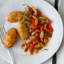 Sizilianische Baduzzi mit Peperonata Sizilianische Baduzzi mit Peperonata