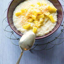 Kokosreis mit Ananas Kokosreis mit Ananas