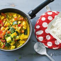 Gemüsecurry mit Jasminreis Gemüsecurry mit Jasminreis