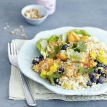 Fruchtiger Quinoasalat