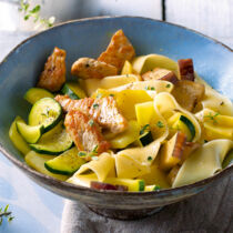 Mediterraner Nudeltopf Mediterraner Nudeltopf