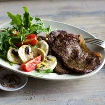 Tagliata auf Pilzsalat