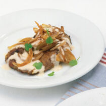 Pfaffenschnitzel in pikanter Sauce Pfaffenschnitzel in pikanter Sauce