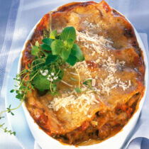 Lasagne mit Gemüse und Hackfleisch