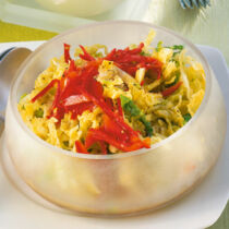 Lauwarmer Wirsingsalat Lauwarmer Wirsingsalat