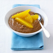 Schoko-Pudding mit Kompott Schoko-Pudding mit Kompott