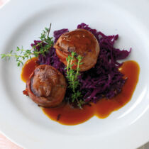 Rehmedaillons im Speckhemd