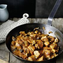 Geschmortes Schweinefilet mit Rahmchampignons