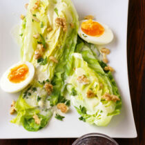 Spitzkohl mit Käsesauce und Ei Spitzkohl mit Käsesauce und Ei