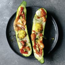 Zucchini mit Ei und Räucherlachs Zucchini mit Ei und Räucherlachs