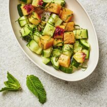 Fruchtiger Gurkensalat Fruchtiger Gurkensalat