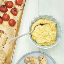 Chicken-Nuggets mit Sonnenpolenta Chicken-Nuggets mit Sonnenpolenta