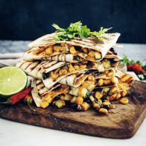 Quesadilla mit Zucchini und Mais Quesadilla mit Zucchini und Mais