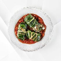 Mangoldpäckchen in Tomatensauce Mangoldpäckchen in Tomatensauce