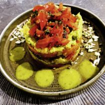 Veganes Tatar mit Avocado L Veganes Tatar mit Avocado L