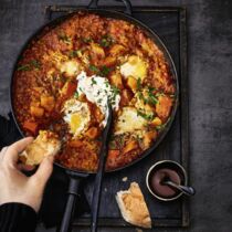 Linsen-Shakshuka
mit Kürbis Linsen-Shakshuka
mit Kürbis