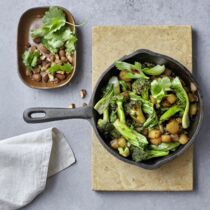 Grüne Kohlgemüse-Pfanne Grüne Kohlgemüse-Pfanne