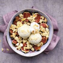 Feigen-Streusel-Bowl Feigen-Streusel-Bowl