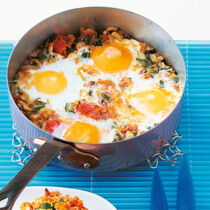 Tomatenragout mit Eiern