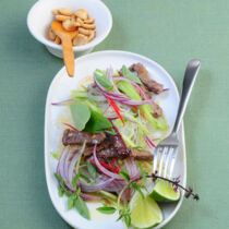 Glasnudelsalat mit Rindfleisch Glasnudelsalat mit Rindfleisch
