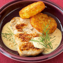 Schweinesteaks mit Senf-Dill-Sauce