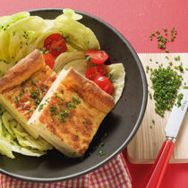 Herzhafter Käsekuchen vom Blech