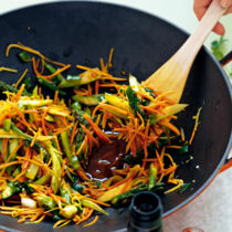 Spargel-Möhren-Pfanne Spargel-Möhren-Pfanne