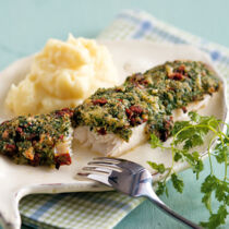 Fischfilet mit Tomaten-Kräuter-Kruste Fischfilet mit Tomaten-Kräuter-Kruste