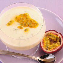 Limetten-Buttermilch-Mousse