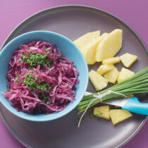 Rotkohlrohkost mit Ananas