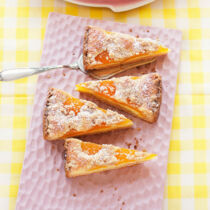 Aprikosen-Mandel-Kuchen