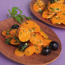 Möhren-Oliven-Salat