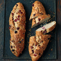 Camembert-Trauben-Brot