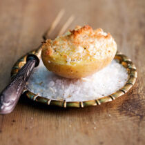 Gebackene Kartoffeln mit Vacherin Mont-D'Or