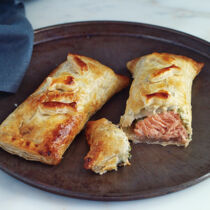 Kräuterlachs im Blätterteig