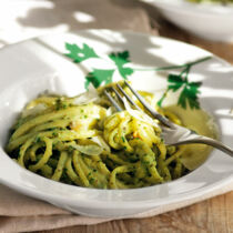 Pasta mit Walnuss-Pesto Pasta mit Walnuss-Pesto