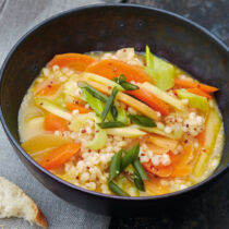 Graupeneintopf mit Steckrüben Graupeneintopf mit Steckrüben