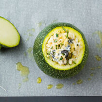 Gefüllte Zucchini