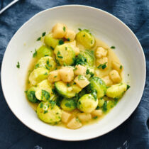 Rosenkohl und Kartoffeln mit Gremolata