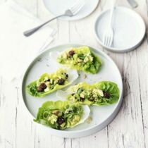 Avocado-Cashew-Schiffchen