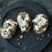 Quark-Gorgonzola-Trauben-Aufstrich Quark-Gorgonzola-Trauben-Aufstrich