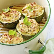 Rondini mit Huhn-Gemüse-Füllung Rondini mit Huhn-Gemüse-Füllung