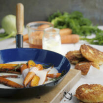 Kohlrabischnitzel mit Honigmöhren Kohlrabischnitzel mit Honigmöhren