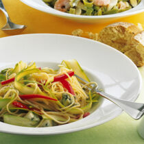 Spargel-Pasta mit Gorgonzola Spargel-Pasta mit Gorgonzola