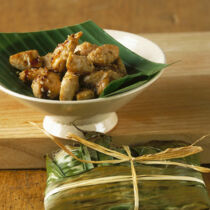 Hähnchen im Bananenblatt