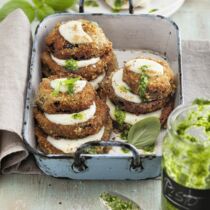 Auberginen-Mozzarella-Türmchen Auberginen-Mozzarella-Türmchen